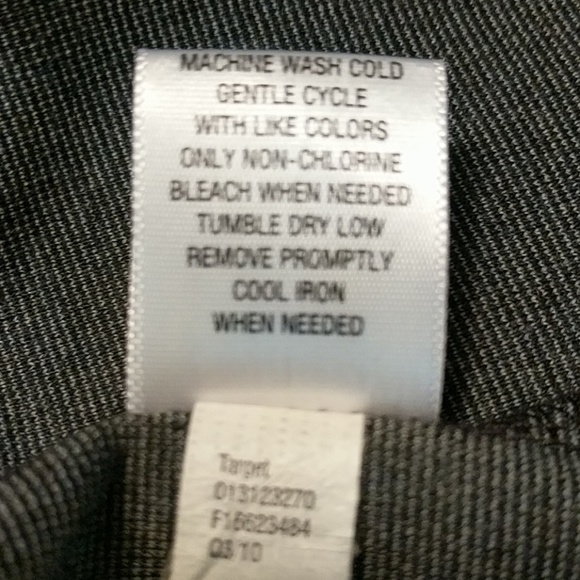 Dress - Picture 8 of 8